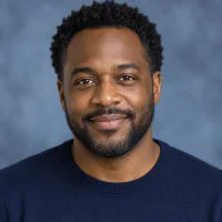Marcus Bennett, fictional editorial persona